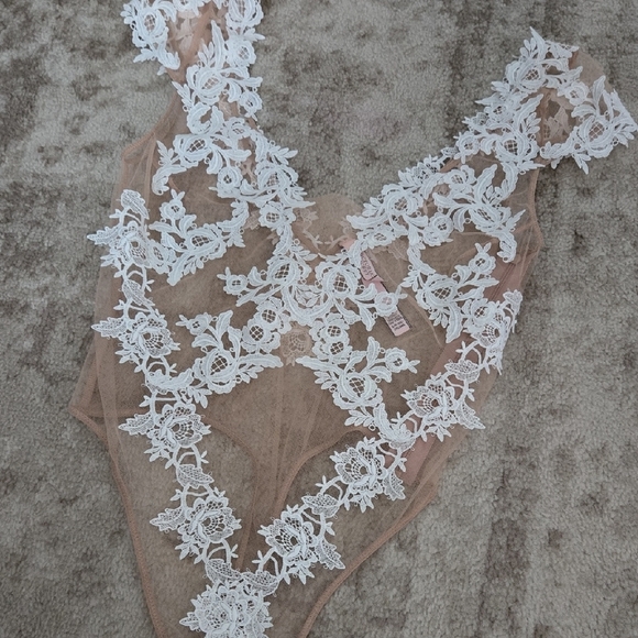 Victoria's Secret White Lace Chemise Dream Angels‎ Size Small - Picture 3 of 6